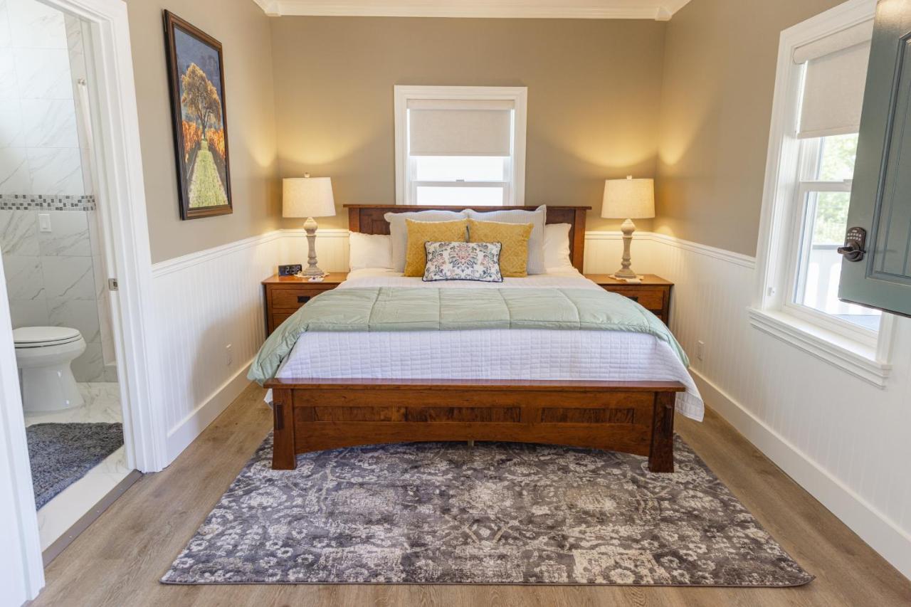 Forfriends Inn Wine Country Bed And Breakfast Santa Ynez Exterior photo